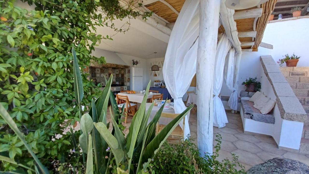 Li Petri Manni Bed & Breakfast Olbia Dış mekan fotoğraf