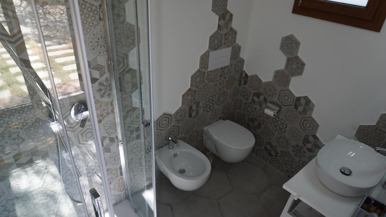 Li Petri Manni Bed & Breakfast Olbia Dış mekan fotoğraf